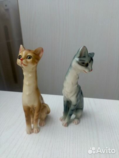 Статуэтка фарфор