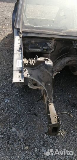 Лонжерон передний правый Mercedes-Benz ML-Class W1