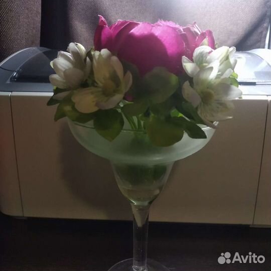 Искусственные цветы. Украшение для дома