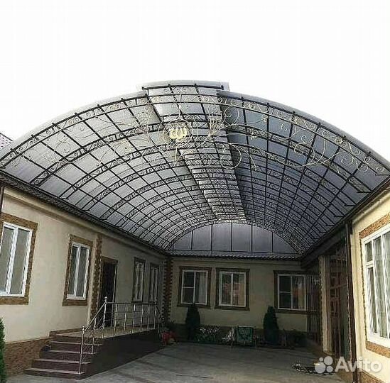 Навес из поликарбоната