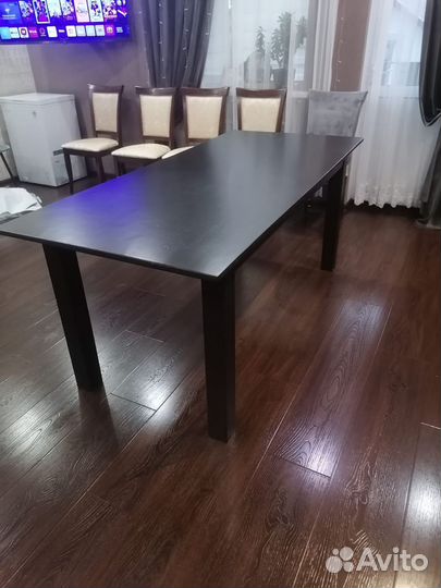 Продам стол