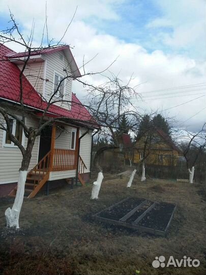 Обрезка яблонь