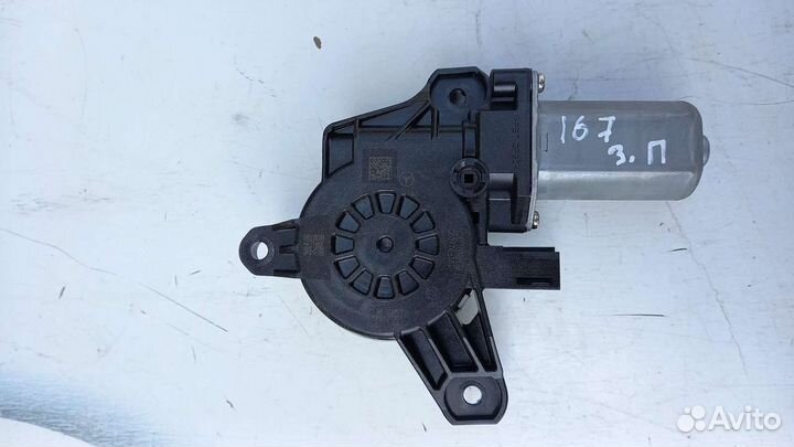 Мотор заднего стеклоподъемника Mercedes V167