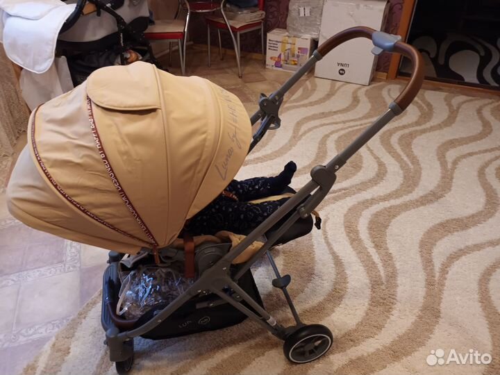 Коляска трость