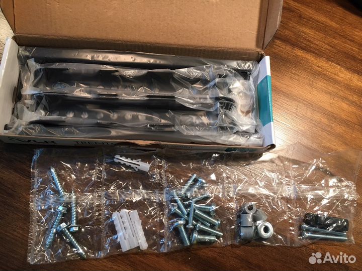 Настенный кронштейн для телевизоров