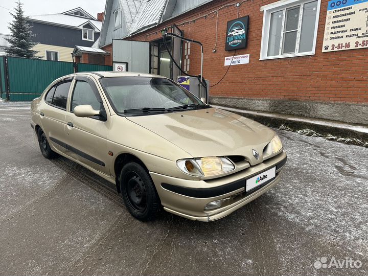 Renault Megane 1.6 AT, 1997, 301 056 км