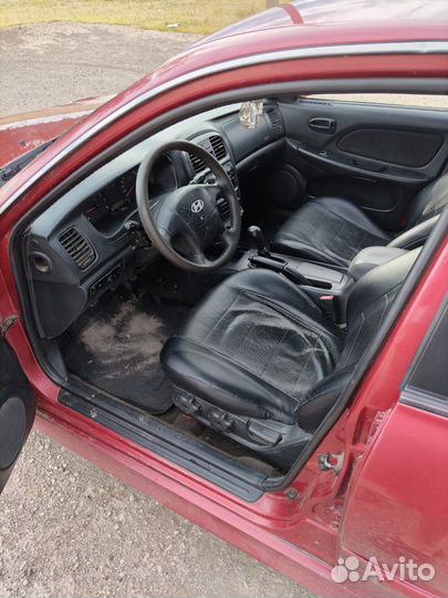 Hyundai Sonata 2.0 МТ, 2005, 138 000 км