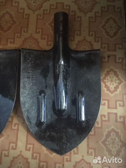 Лопата, шланг