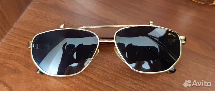 Солнцезащитные очки