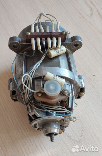 Двигатель от стиральной машины indesit