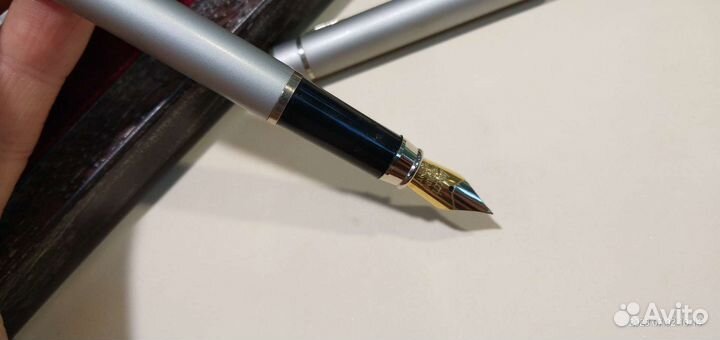 Перьевая ручка