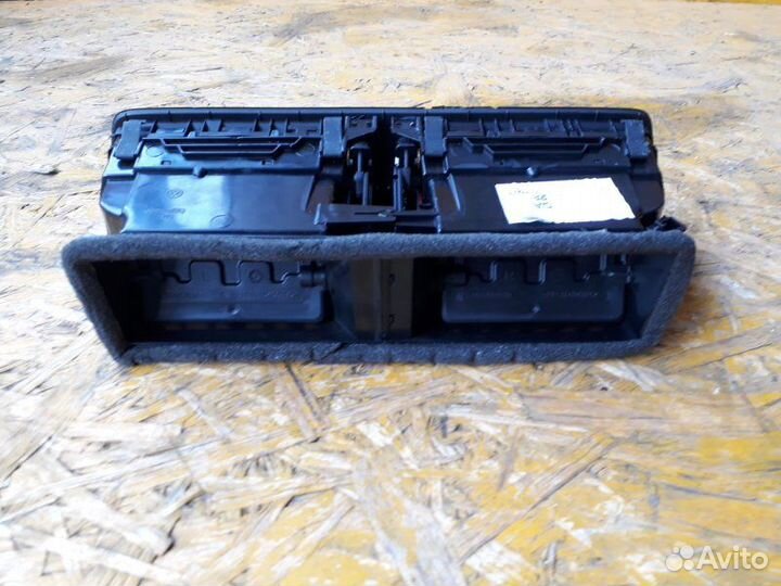 Дефлектор обдува салона Volkswagen Passat B7 1.6