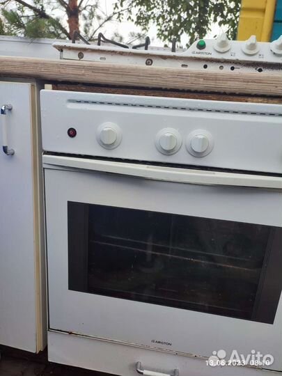 Варочная поверхность и духовой шкаф фирмы A