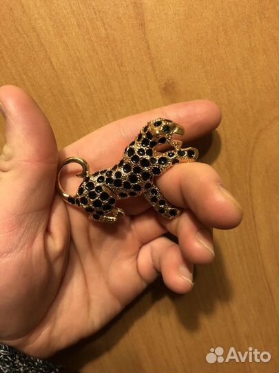 Винтажная брошь