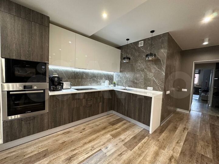 3-к. квартира, 82 м², 7/16 эт.