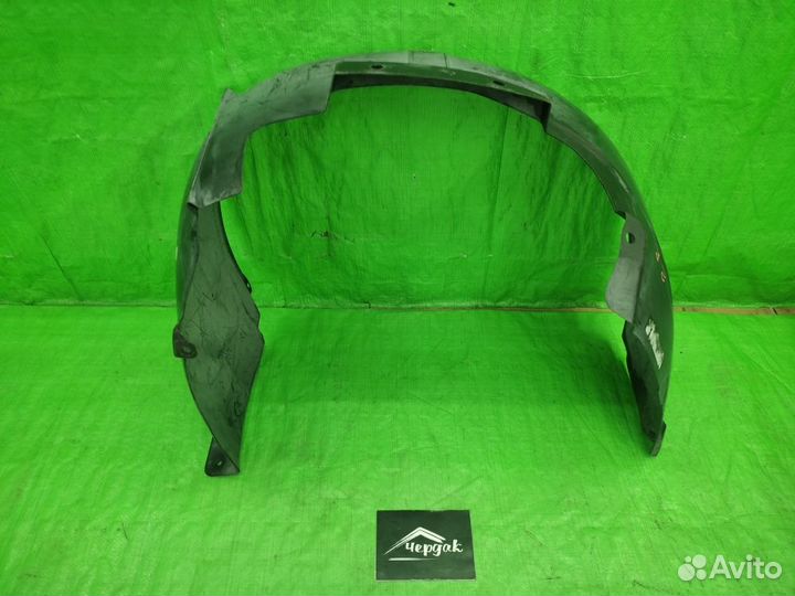 Подкрылок передний правый Dodge Caliber 2006-2011