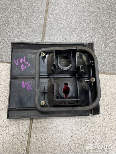 Фонарь правый внутренний Volkswagen Passat B3