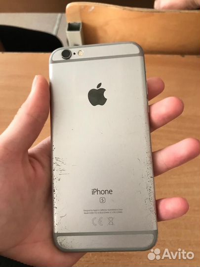iPhone 6S, 32 ГБ