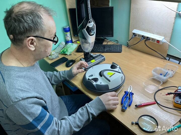 Ремонт роботов пылесосов. Ремонт пылесосов
