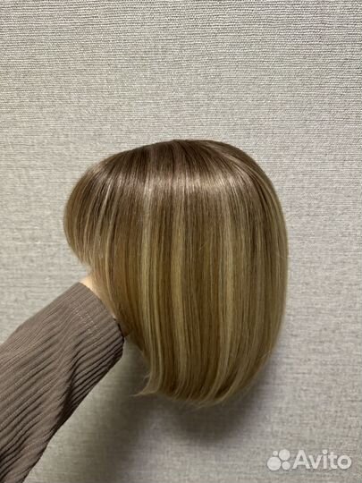 Парик женский