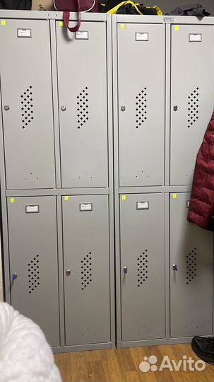 Шкаф металлический для раздевалок