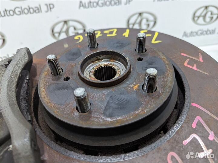 Ступица передняя левая Toyota Estima AHR20W 2azfxe