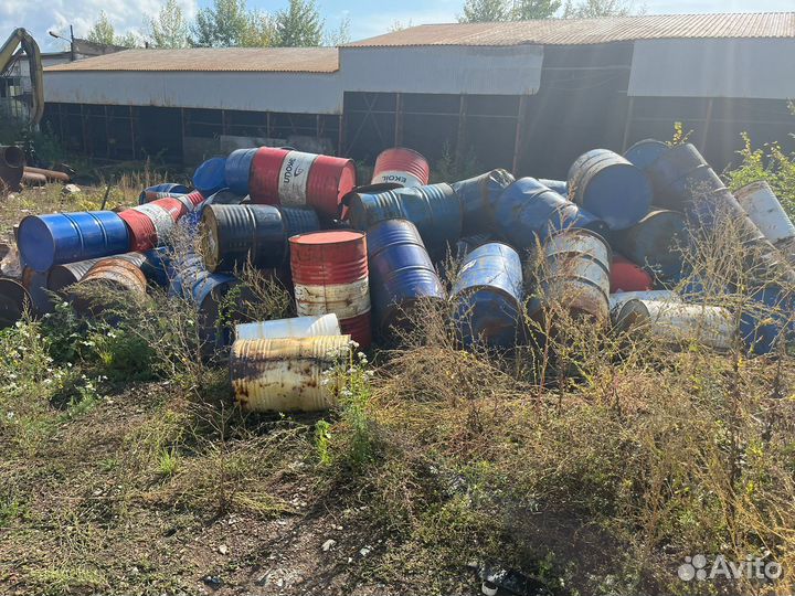 Бочки металлические 200 л с крышкой