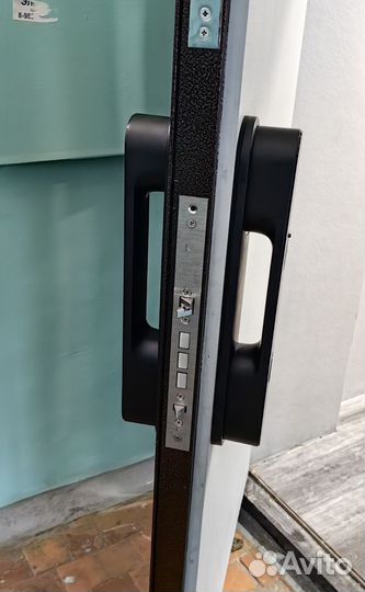 Замена/Ремонт/Установка умных замков/ доводчиков