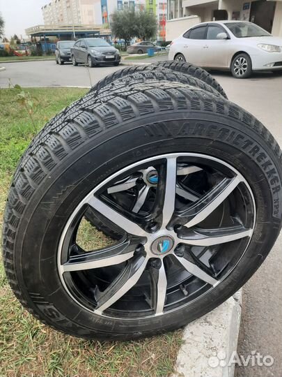 Accelera Accelera 215/60 R17