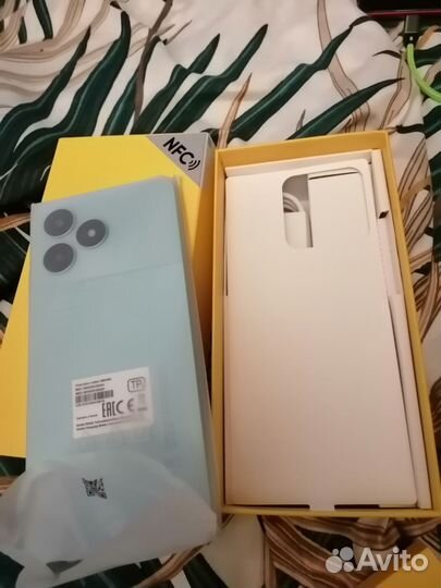 realme C51, 4/128 ГБ