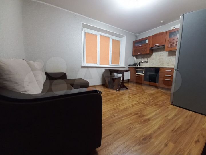 2-к. квартира, 69,1 м², 2/10 эт.