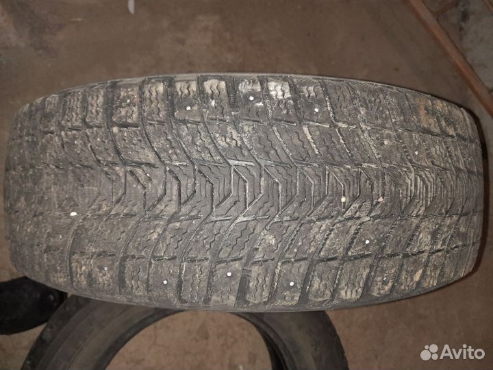 Michelin X-Ice North XIN3 215/65 R16