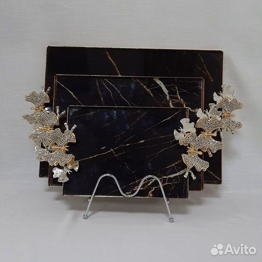 Поднос в ассортименте