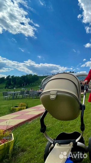 Коляска mima xari 3 в 1