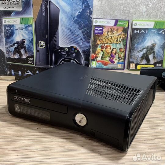 Xbox 360 Slim 250Gb Freeboot + 120Игр + 2Геймпада