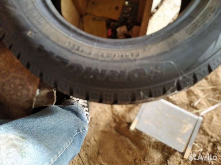 Pirelli Formula Ice 175/70 R13