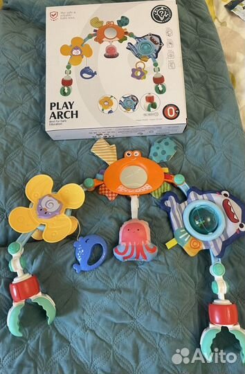 Развивающая дуга с игрушками