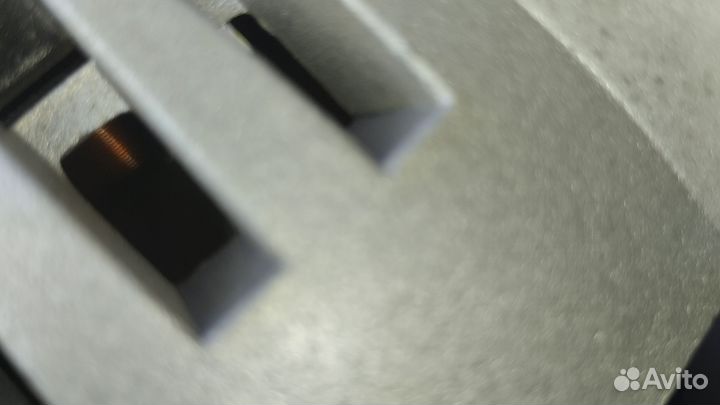 Сабвуфер JBL 15R