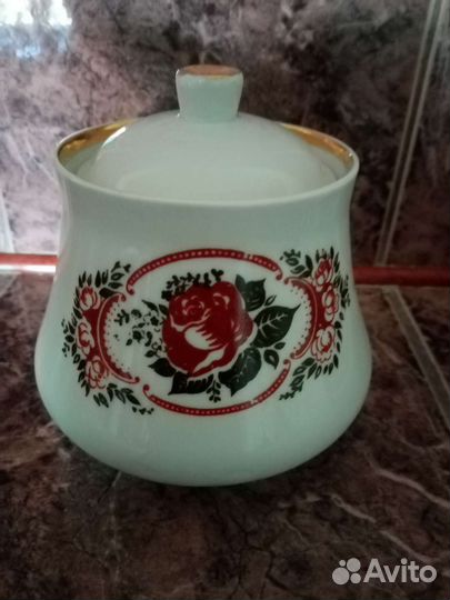 Сервиз чайный СССР Пролетарий. Фарфор