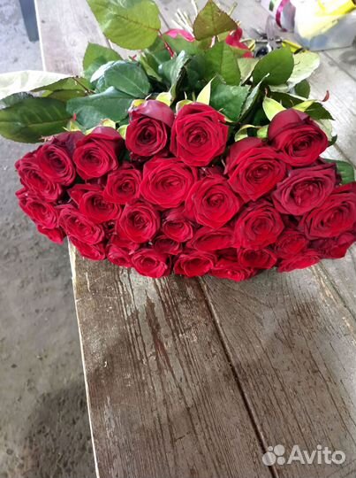 Розы с доставкой, букет роз 101