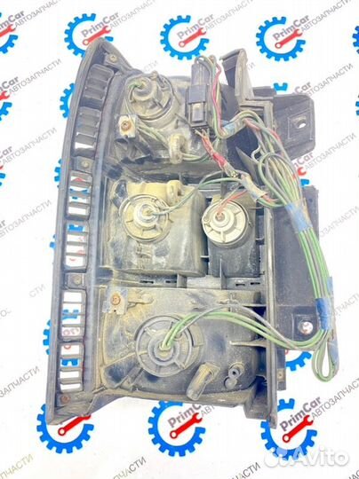 Стоп-сигнал правый Mitsubishi Pajero V11V