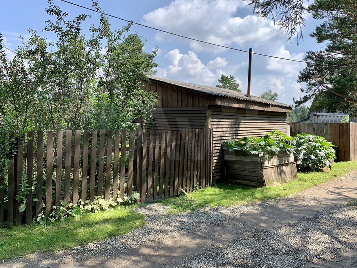 Дача 56 м² на участке 4,4 сот.