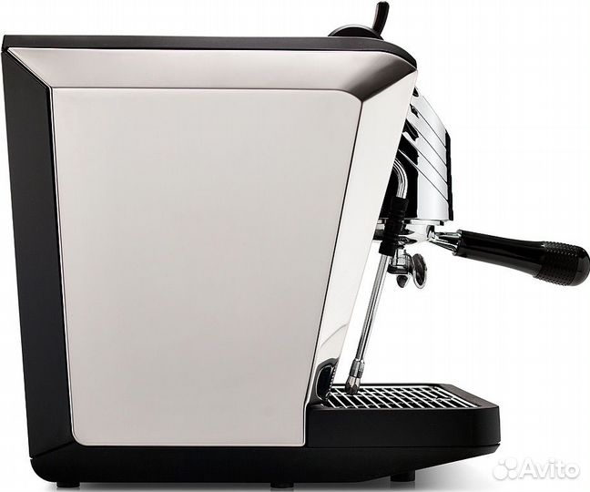 Кофемашина Nuova Simonelli