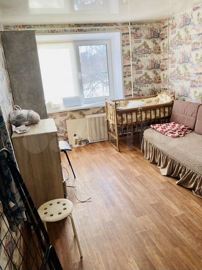 Комната 18 м² в 1-к., 2/4 эт.
