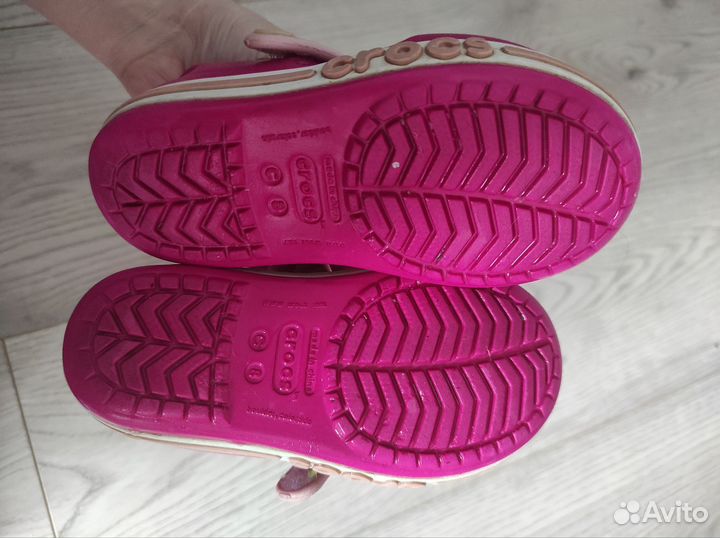 Сандали crocs для девочки