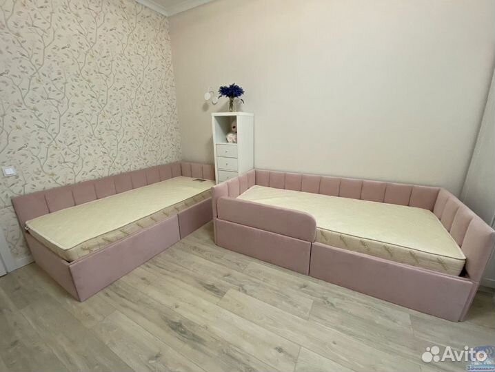 Детская кровать с матрасом