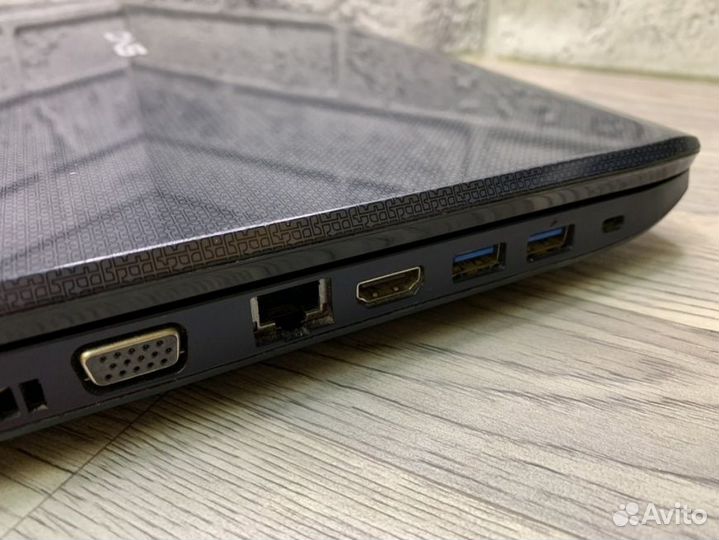 15,6 Ноутбук DNS на i3-3120m