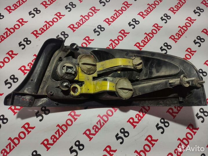 Фонарь левый Chrysler Stratus бу