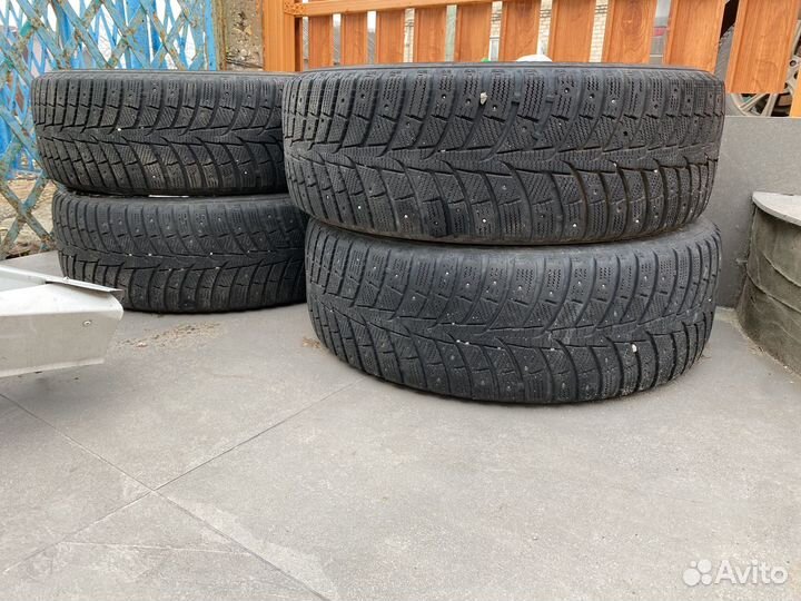 Laufenn I Fit Ice LW 71 235/60 R18