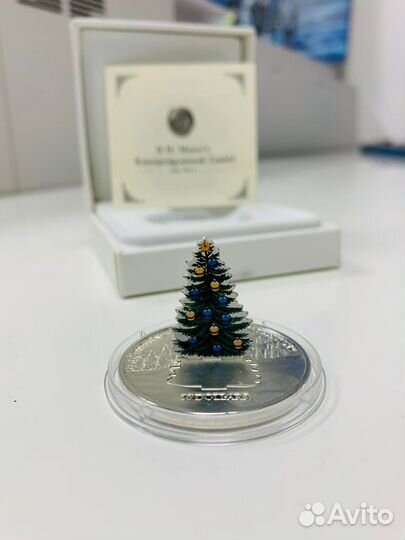 Серебряная монета 